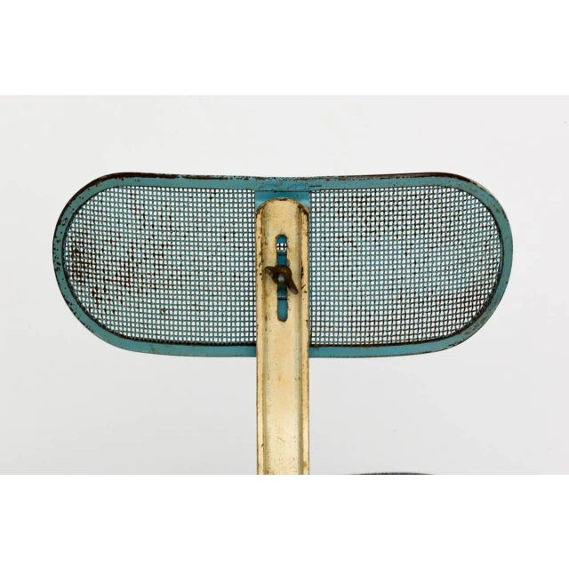 Metal Mesh Chair in the Manner of Jean Prouve For Sale In New York - Image 6 of 11