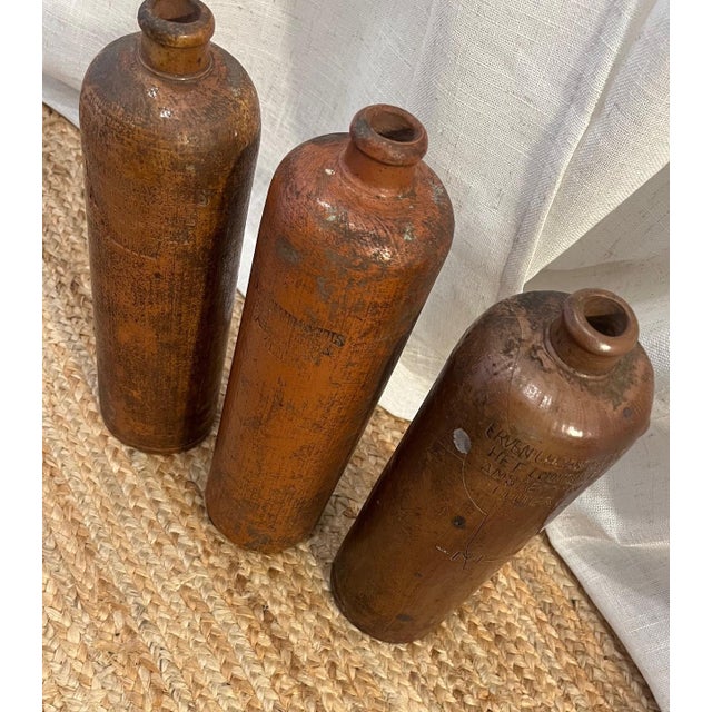 Mid 19th Century Antique Dutch Salt Glazed Stoneware Gin Bottles. Made in the 1800s - One With a Crack For Sale - Image 5 of 15