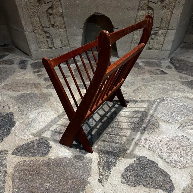 Sculptural Teakwood Folding Magazine Rack in Jens Quistgaard Style, 1960s For Sale In San Diego - Image 6 of 11