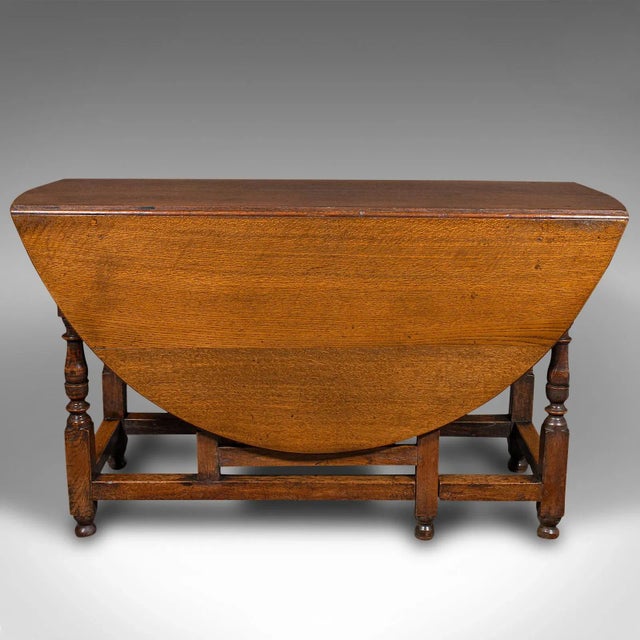 Wood 1750's Antique English Oak 4-6 Seat Gate Leg Table For Sale - Image 7 of 12