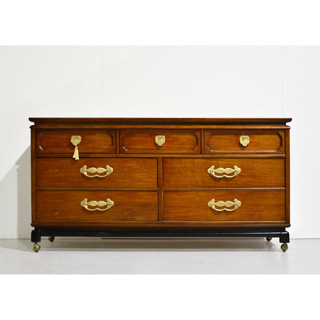 Chinoiserie Mid Century Chinoiserie 7 Drawer Dresser by Bassett Furniture For Sale - Image 3 of 13