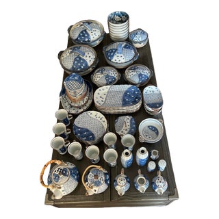 Late 20th Century Japanese Sometsuke Entertaining Set- 71 Pieces For Sale