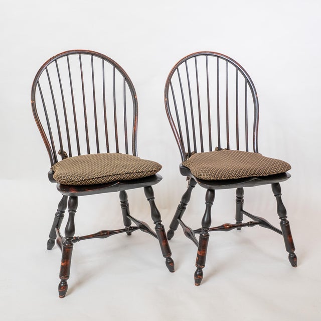 1990s 1990s Set of Four d.r. Dimes Windsor Bowback Side Chairs in Black Crackle With Custom Cushions For Sale - Image 5 of 8