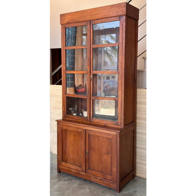 Spanish Large Pine Cupboard or Bookcase with Glass Vitrine, 19th Century For Sale - Image 18 of 18