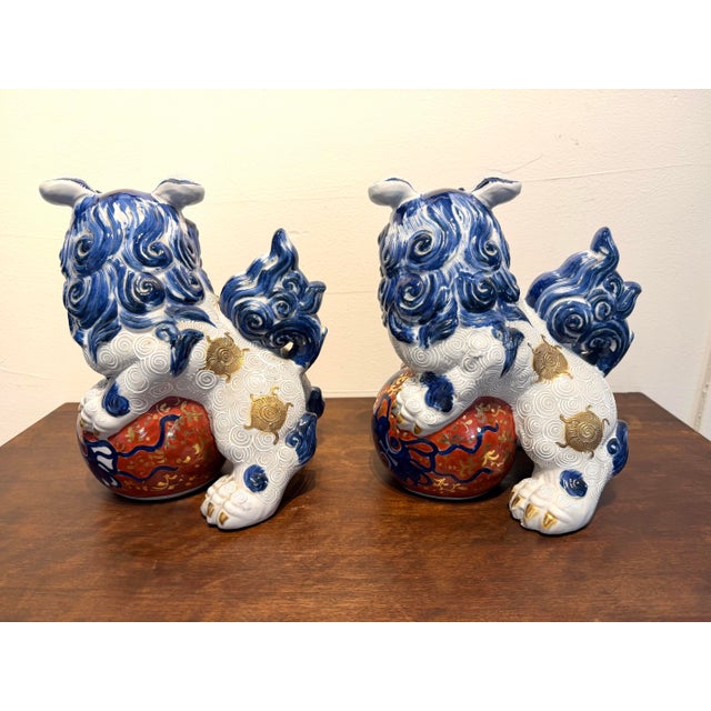 Vintage Japanese Ceramic Foo Dog Guardian Lions – Pair For Sale - Image 11 of 12