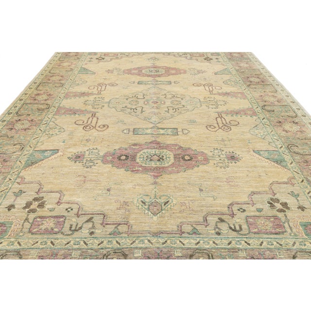 Hand-Knotted Serapi-Inspired Modern Wool Rug in Muted Pastels and Sand 11x13 For Sale In New York - Image 6 of 9