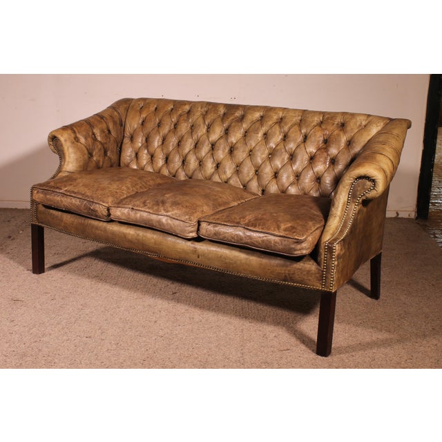Chesterfield 3-Seater Sofa in Light Olive Leather, 1930s For Sale - Image 10 of 12