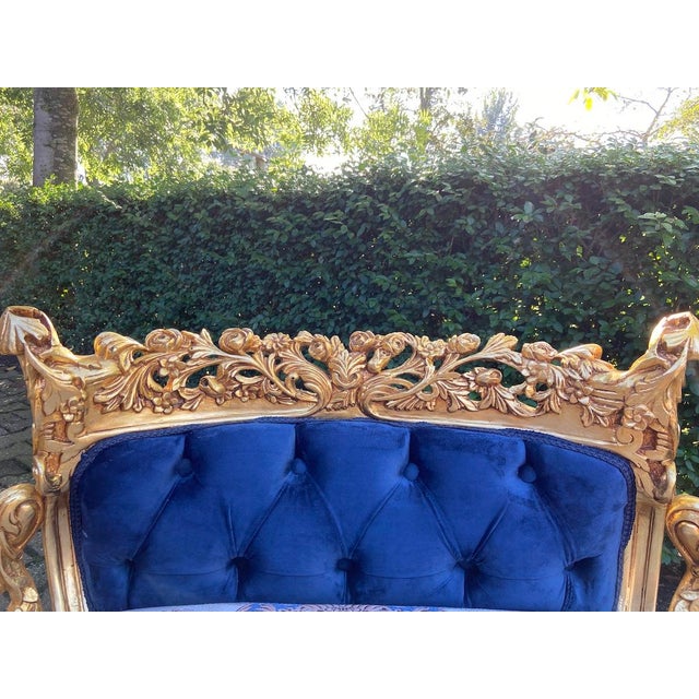1980s French Louis XVI Blue Gold Beech Velvet Settee For Sale - Image 6 of 14
