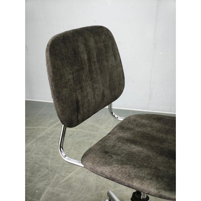 Italian Swivel Office Chair with Chrome Base, 1970s For Sale - Image 11 of 15