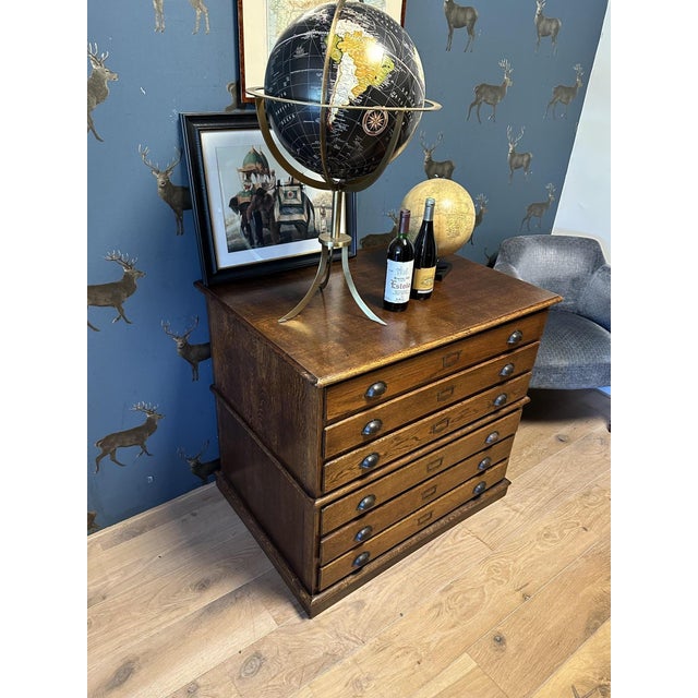 1930s Vintage Chest of Drawers in Oak, 1930s For Sale - Image 5 of 11