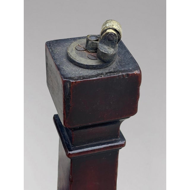 18th Century 18th Century George III Octagonal Mahogany Wine Cooler For Sale - Image 5 of 11