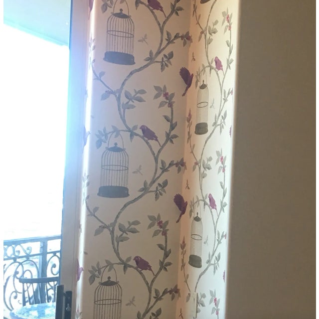 Nina Campbell Birdcage Walk Wallpaper For Sale In New York - Image 6 of 6