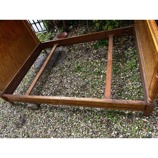 Louis Philippe Style Bed in Burr Wood, 1800s For Sale - Image 17 of 18