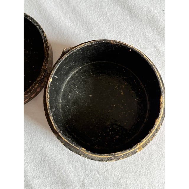 Rose Vintage 1970s Kashmiri Papier Mâché Floral Trinket Box Black Pink and Gold For Sale - Image 8 of 11