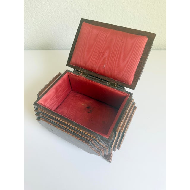 Antique Tramp Art Box With Scalloped Corners, Early 20th Century For Sale - Image 12 of 16