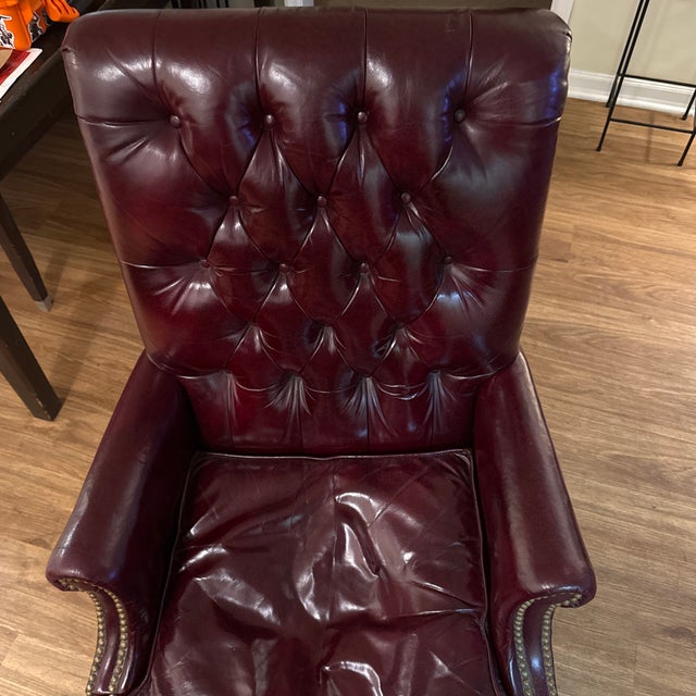 Old Hickory Furniture Co. Late 20th Century Old Hickory Leather Executive Tufted Swivel Chair High Back For Sale - Image 4 of 6