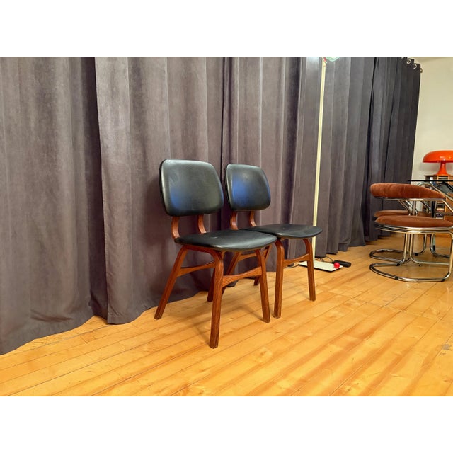 Chairs in the style of Borge Mogensen, Denmark, 1960s, Set of 2 For Sale - Image 4 of 12