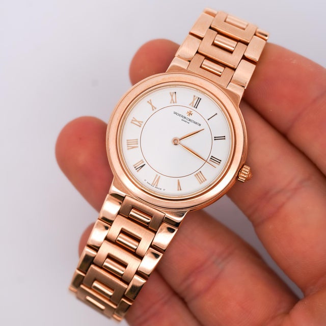 Contemporary Vacheron Constantin Sovereign 18k Rose Gold 32mm Watch For Sale - Image 3 of 11