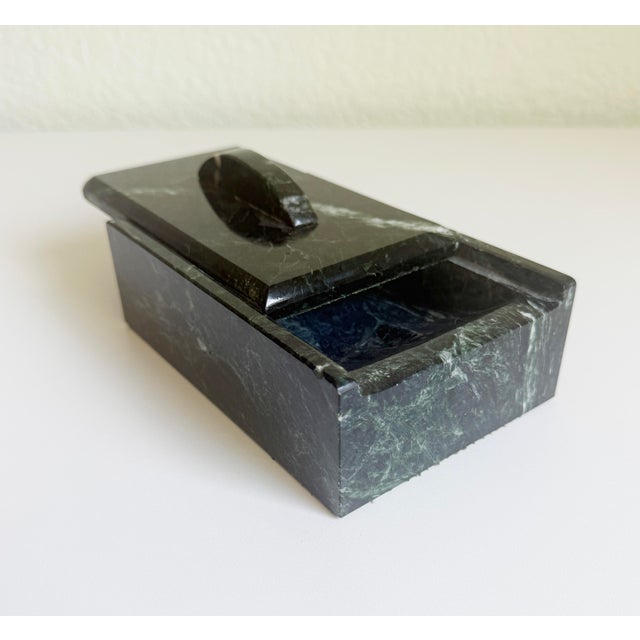 Modernist Green Marble Rectangular Lidded Box, Mid 20th Century For Sale In Sacramento - Image 6 of 10