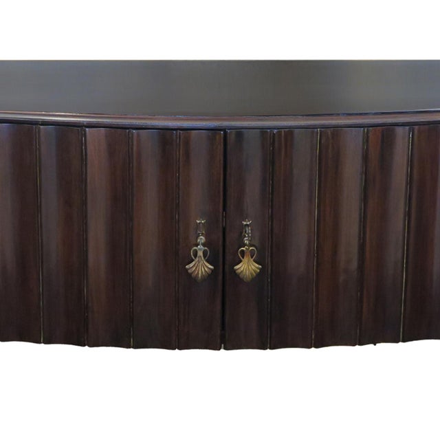 Mid-Century Modern Italian 20th Century Mahogany Fluted Console Cabinet For Sale - Image 3 of 3