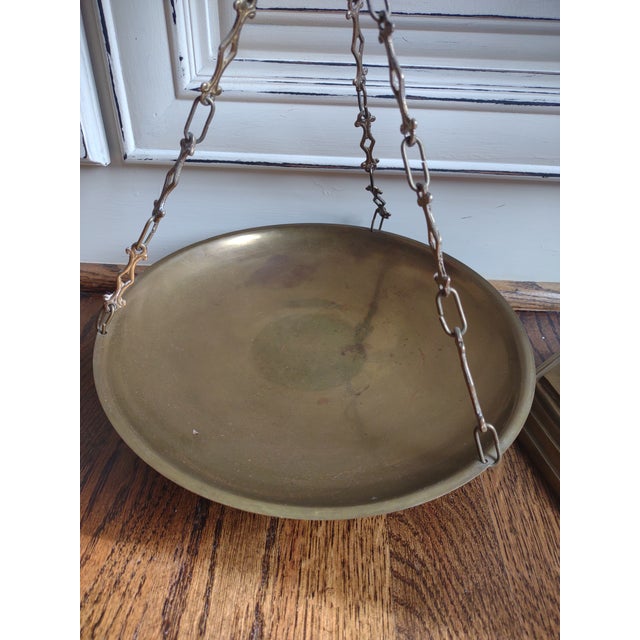 Offered is a wonderful vintage Italian brass scale. My mother had it in her kitchen and would keep fresh fruit on it. I...