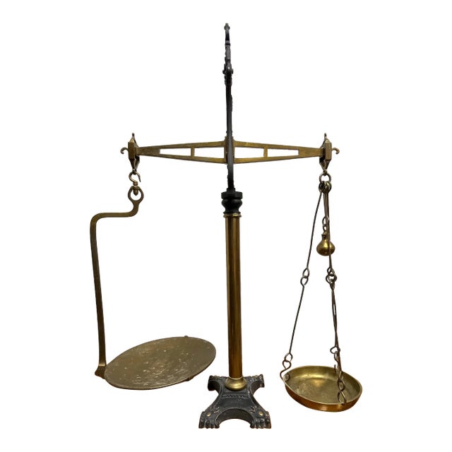 Vintage W.& T. Avery Brass/ Cast Iron Beam Scale For Sale