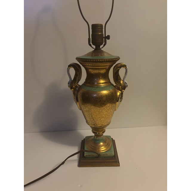 French Late 19th to Early 20th Century Porcelain Urn Table Lamp For Sale - Image 3 of 5