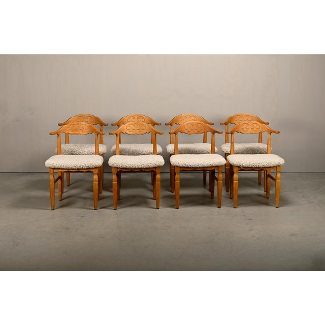 Brutalist Dining Chairs in Oak and Sheepskin from Henning Kjærnulf, Denmark, 1960s, Set of 8 For Sale - Image 6 of 18