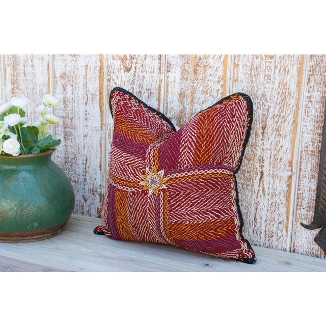 Early 21st Century Tulip Sindh Sami Square Pillow For Sale - Image 5 of 9