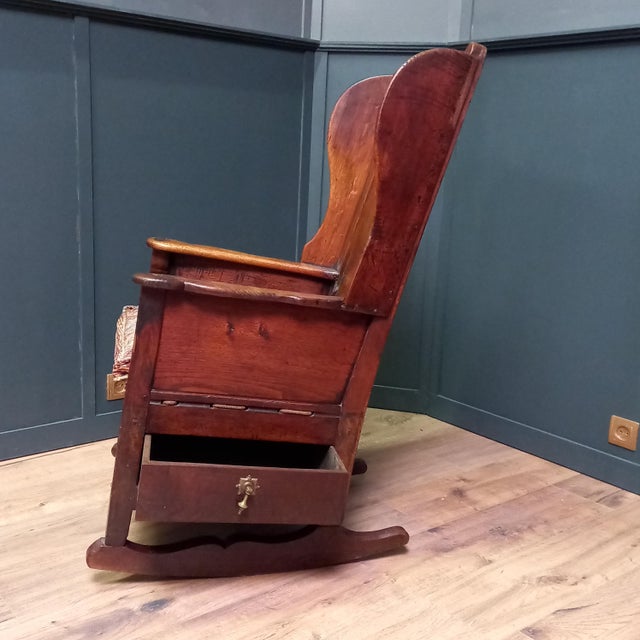 Welsh Lambing Rocking Chair, 1750 For Sale - Image 3 of 12