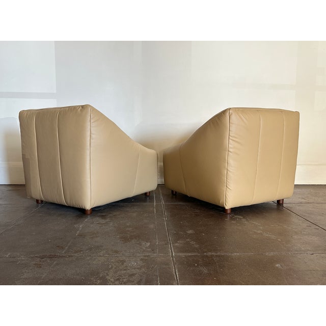 Vintage 1980's Post Modern Leather Lounge Chairs For Sale - Image 10 of 12