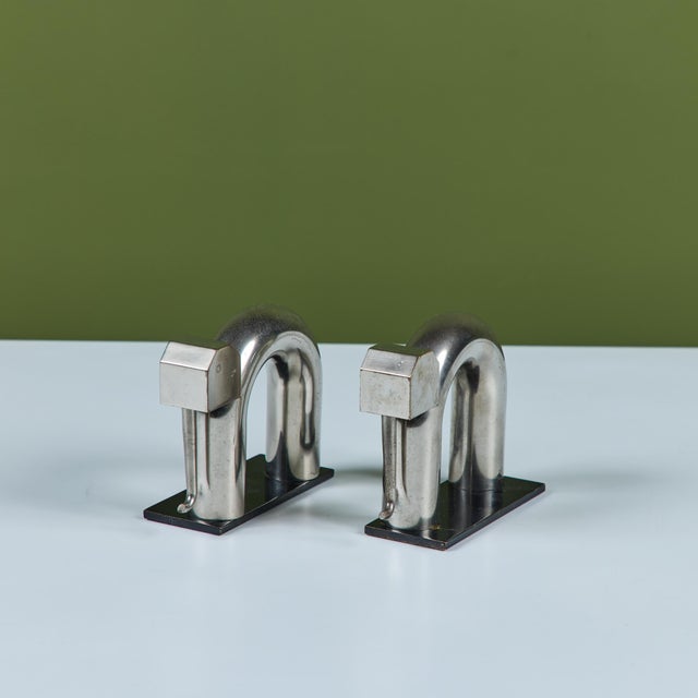 Mid-Century Modern Pair of Chrome Elephant Bookends by Walter von Nessen for Chase USA For Sale - Image 3 of 16