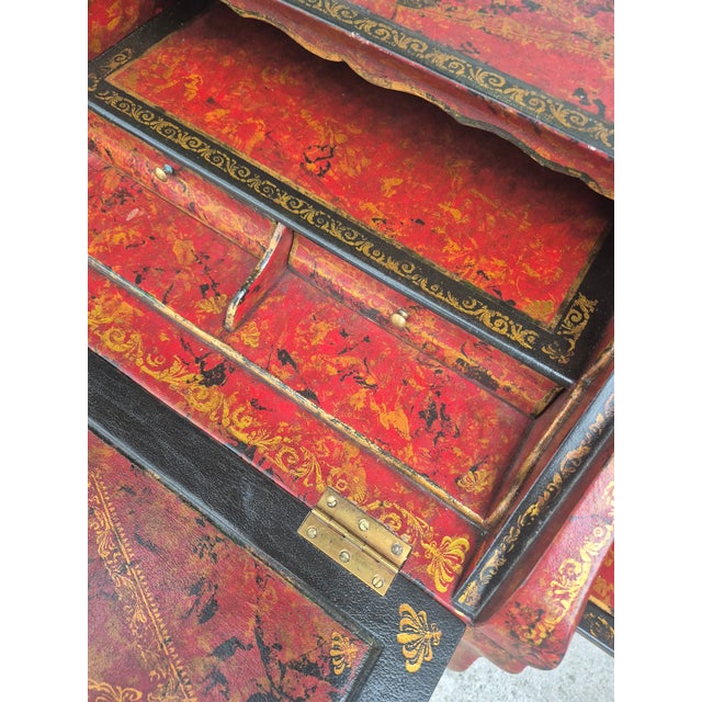 Late 19th Century Antique French Red Leather Clad Desk For Sale - Image 5 of 9