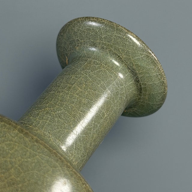 Chinese Antique Chinese Official‑Style Celadon Disk‑Mouth Vase For Sale - Image 3 of 7