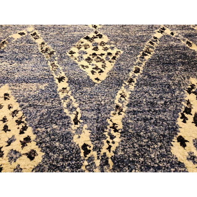 Blue Vintage Moroccan Rug, Hand-Knotted Wool, All-Over Geometric Pattern, Blue & Ivory, 6’ X 9’ For Sale - Image 8 of 12