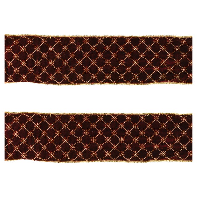 Contemporary Ornate Diamond Pattern Wired Ribbon (Set of 2) For Sale - Image 3 of 3