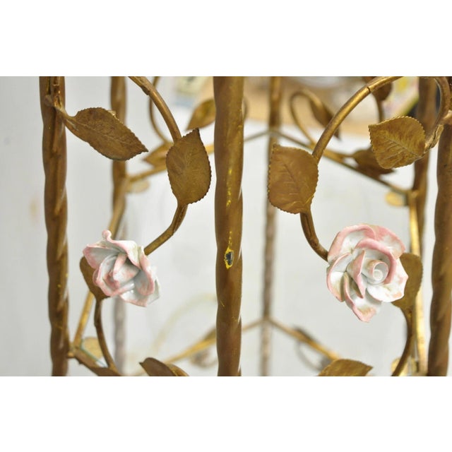 Vintage Italian Hollywood Regency Gold Tole Metal 4 Tier Lighted Etagere Curio For Sale - Image 14 of 18