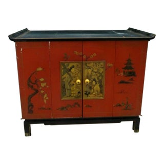 1940s Vintage Asian Black and Red Lacquer Cabinet With Bifold Doors For Sale