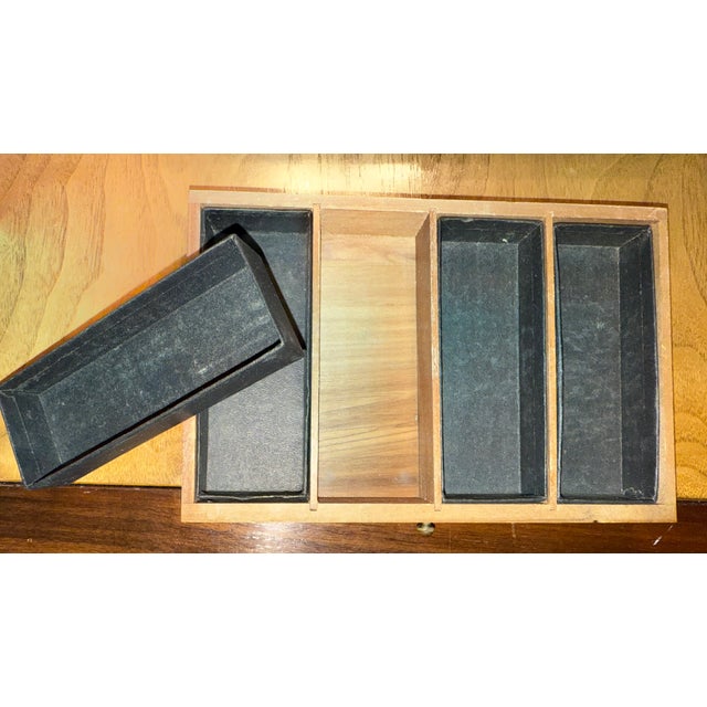 Beautiful Antique Chinese Mahjong Game Set in Stunning Dovetailed Wood, Leather & Brass Case For Sale - Image 11 of 18