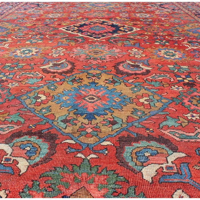 Early 20th Century Early 20th Century Antique Sultanabad Rug With All Over Diamond Medallions & Floral Motifs For Sale - Image 5 of 9