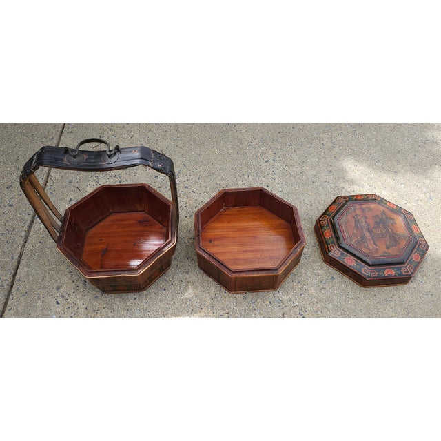 19th Century Asian Two-Tier Lacquered and Decorated Handled Basket For Sale - Image 9 of 9