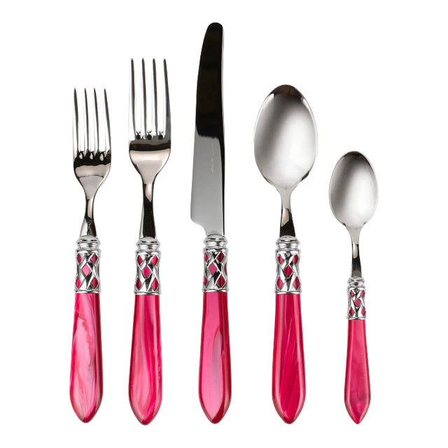 VIETRI Aladdin Brilliant Flatware Raspberry Five-Piece Place Setting For Sale