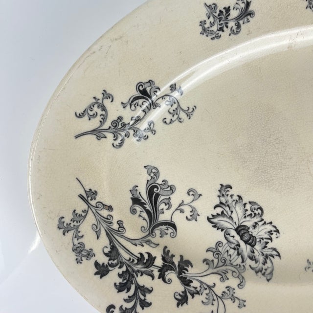 Large Oval Grey-Black Earthenware Platter with Damascus Pattern from Sarreguemines, Late 19th Century For Sale - Image 9 of 11