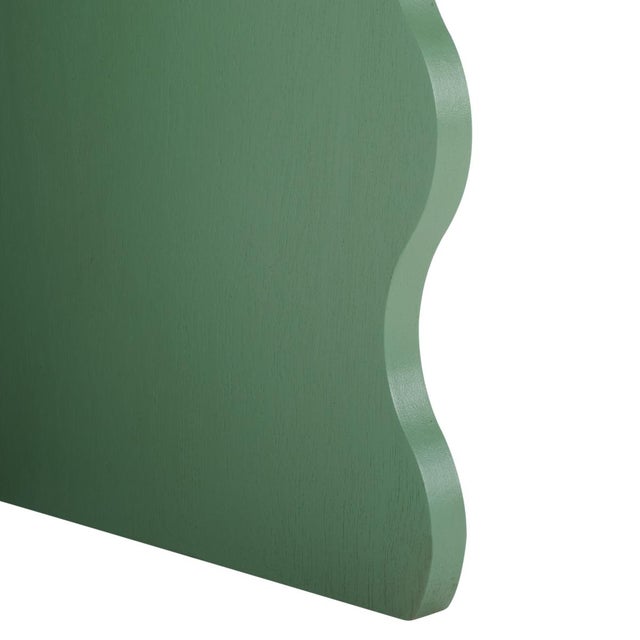 Early 21st Century Lilith Wavy Accent Table in Sage Green For Sale - Image 5 of 8
