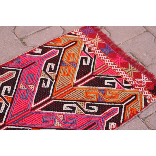 1970s 1970s Anatolian Hand-Knotted Chevron Pattern Kilim For Sale - Image 5 of 9
