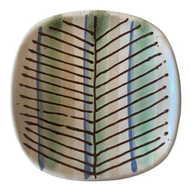 1940s Lee Rosen for Design-Technics Pottery Plate For Sale
