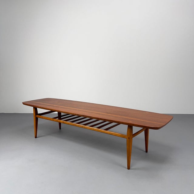 Low Coffee Table in Surfboard Shape by Lane, USA, 1960s For Sale - Image 9 of 9