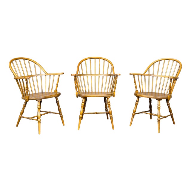 Windsor Armchairs in Oak, Set of 3 For Sale