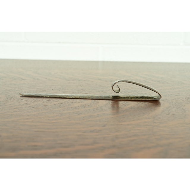Art Deco Roycroft Arts & Crafts Hammered Brass Over Copper Letter Opener For Sale - Image 3 of 13