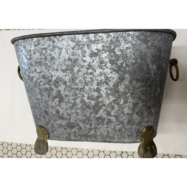 Gray 1990s Hen-Feathers Collection Galvanized Clawfoot Garden Tub Trough For Sale - Image 8 of 14
